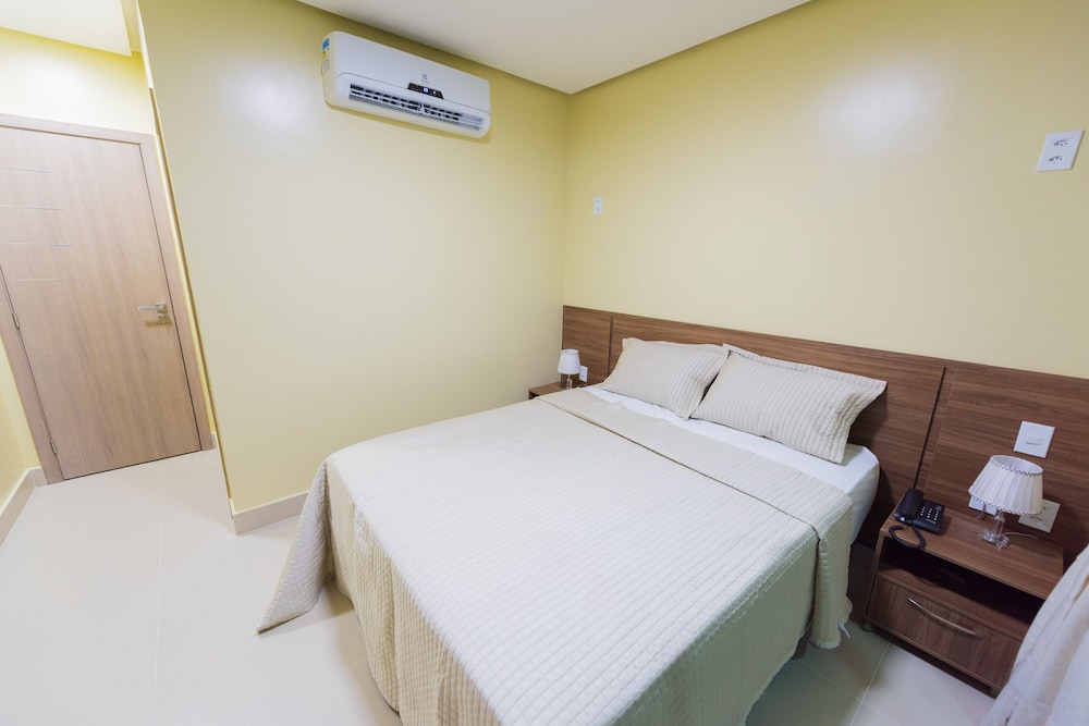 Star Hotel 37/58