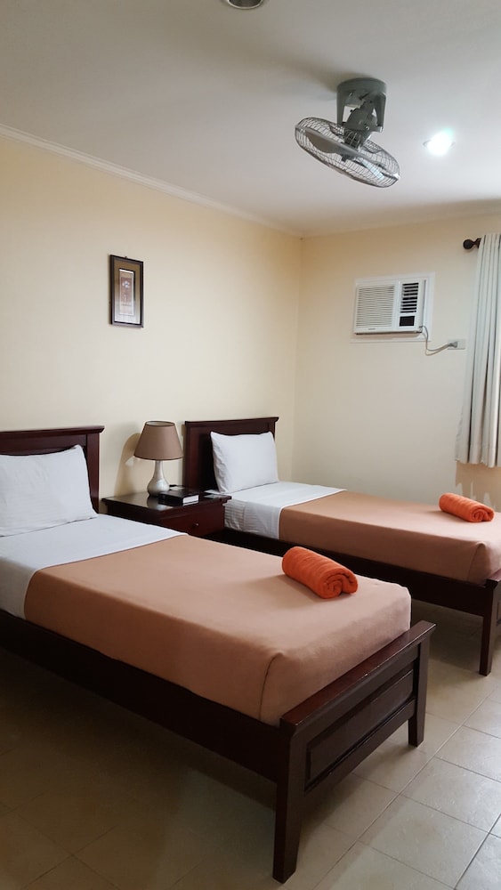 Panglao Regents Park Resort 14/54