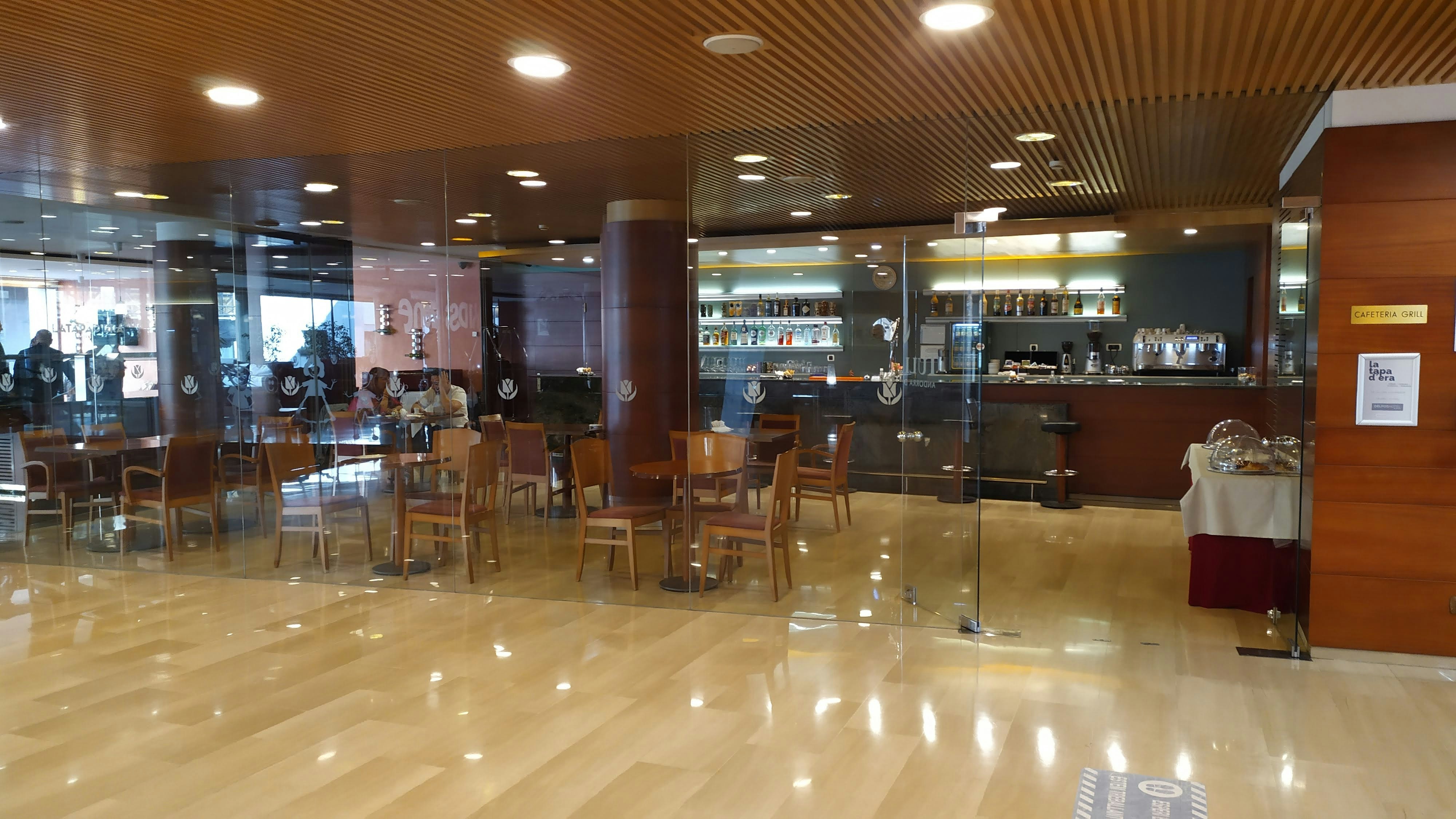 Hotel Sercotel Delfos Andorra 35/49