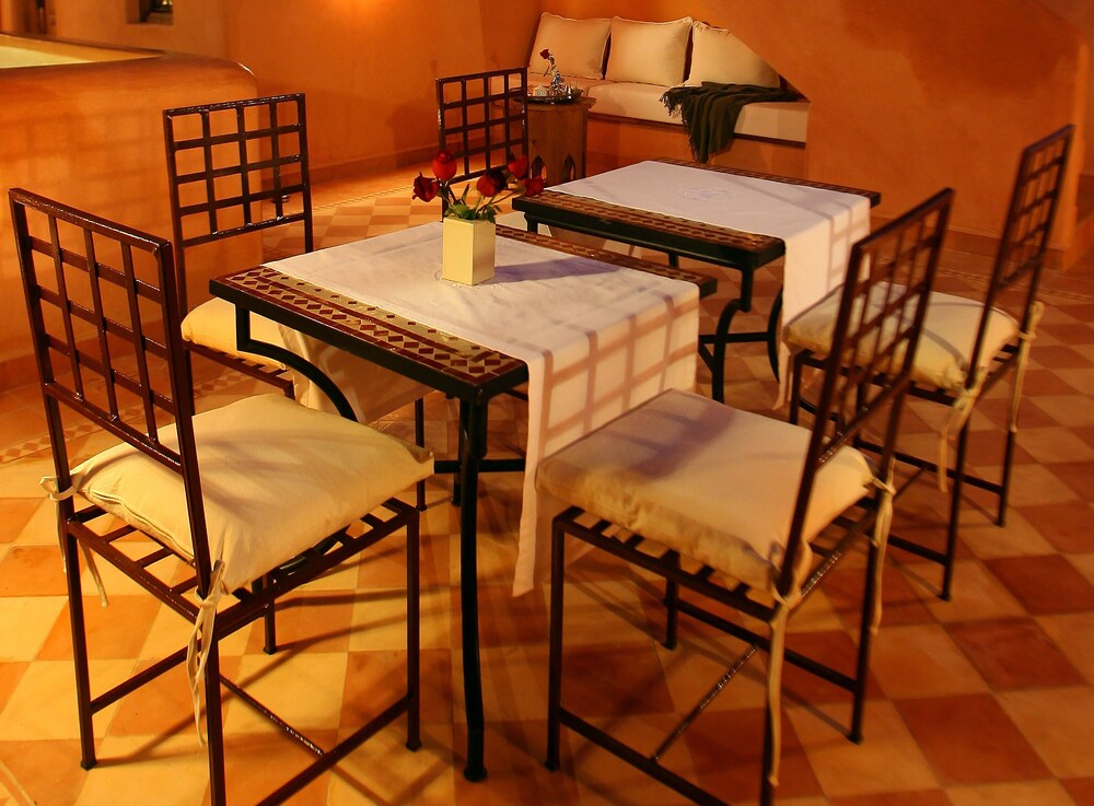 Riad Cherrata 33/49