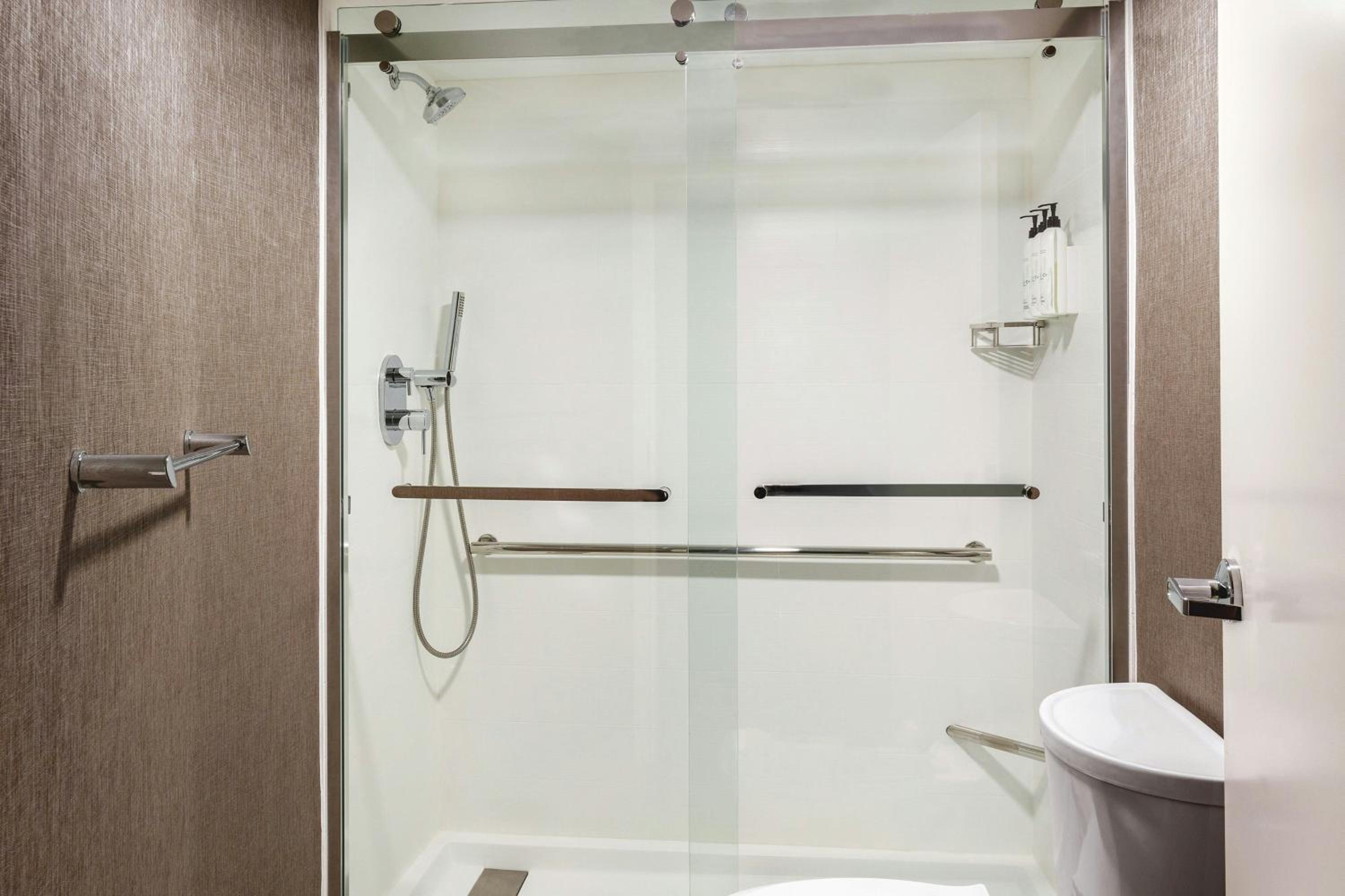 جناح بسريرين مزدوجين مع أريكة لذوي الإعاقة، Springhill Suites Denver North Westminster 3/9