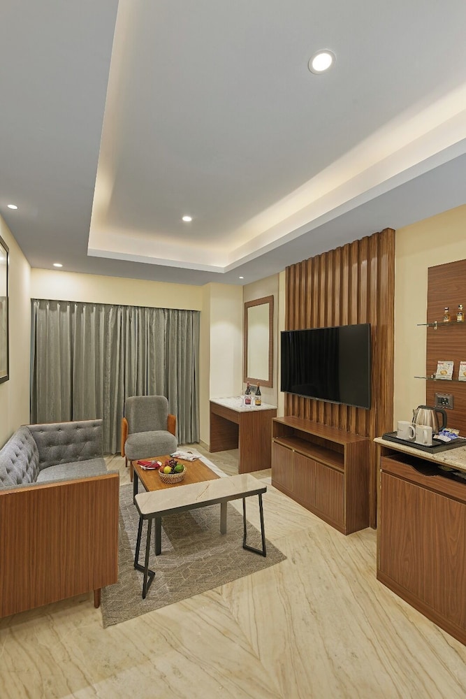 Hotel Southern Star (ex Hotel Regaalis) 35/50