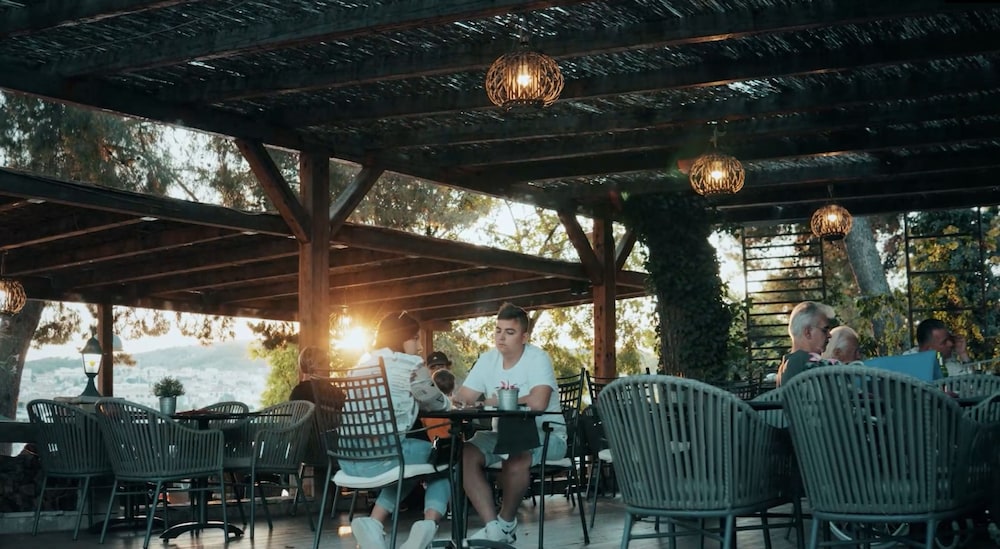 Matilde Beach Resort 1/50