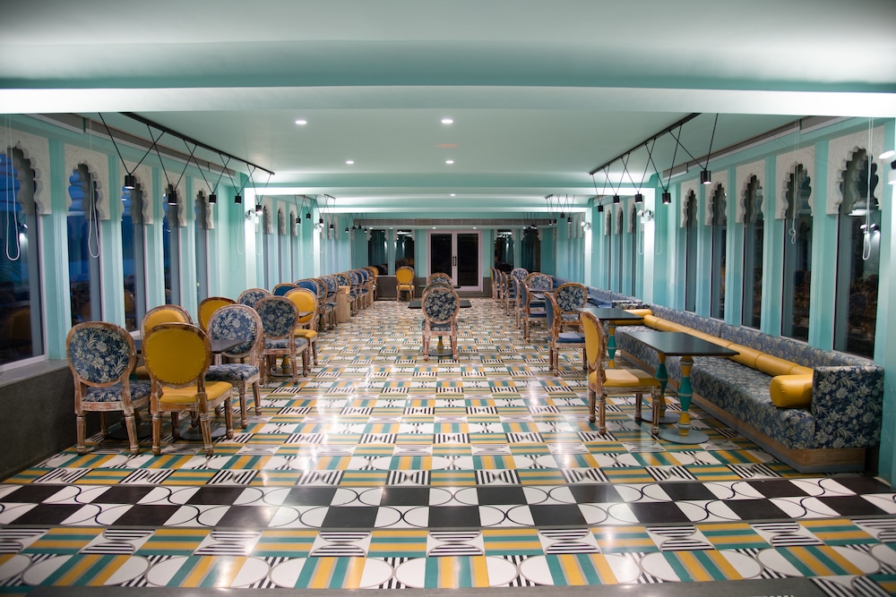 JAISAMAND ISLAND RESORT 52/67