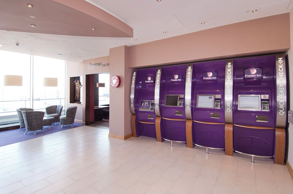 Premier Inn London Stratford 38/64