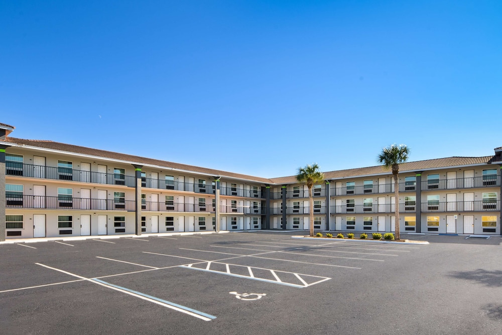 SureStay Hotel by Best Western Clermont Theme Park West 47/50