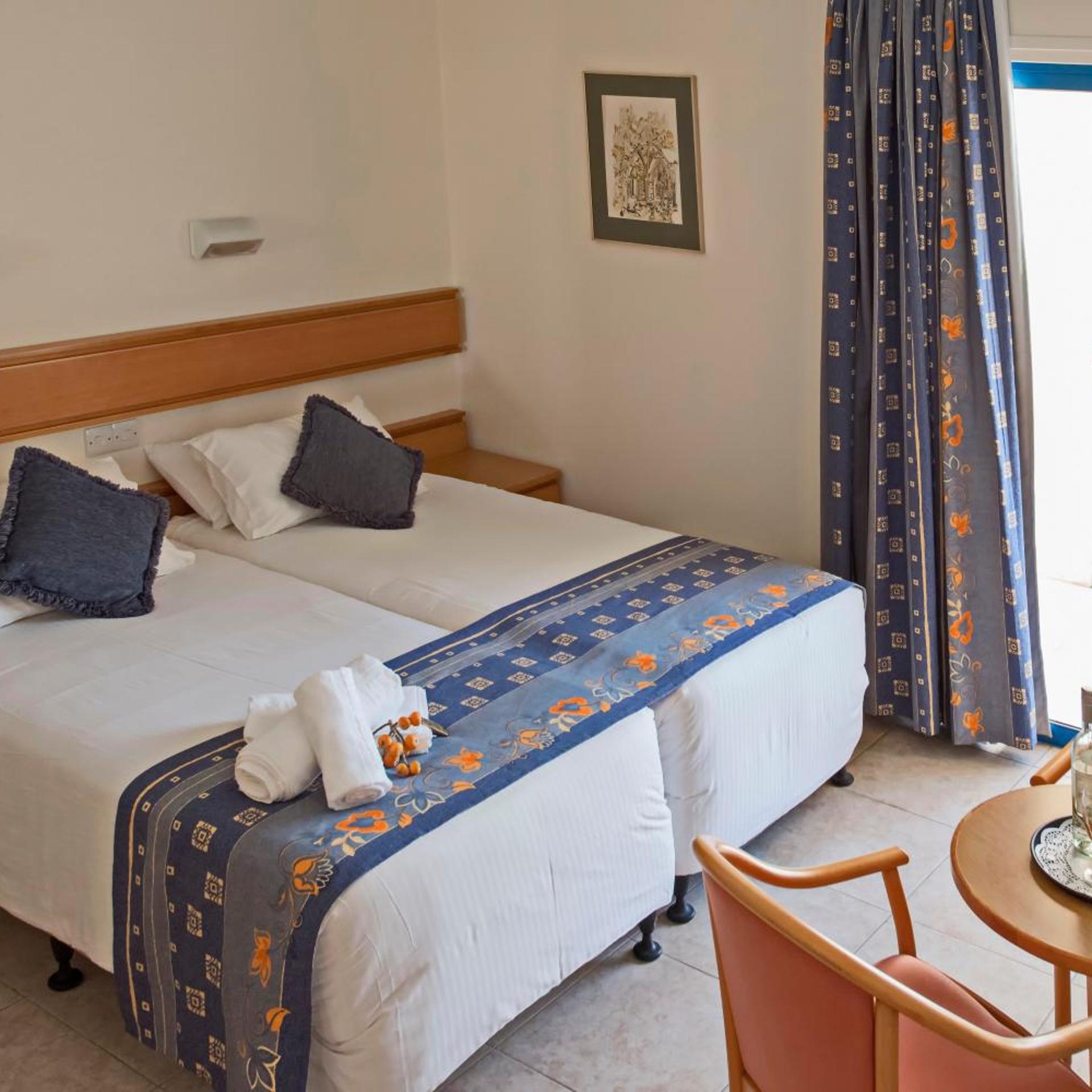 Superior, Single Bed, Pool View