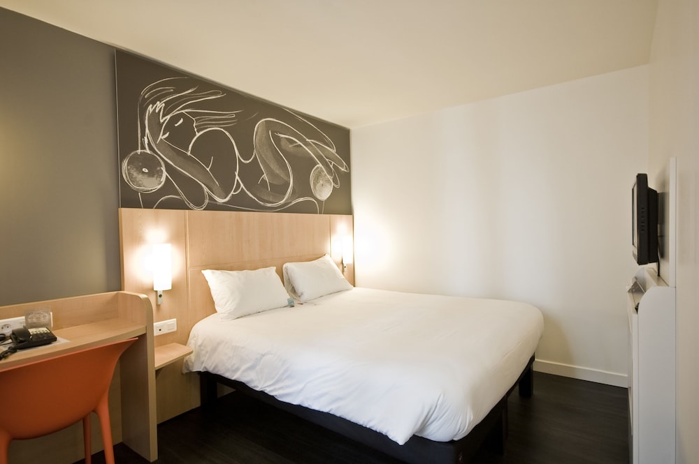 Ibis Paris Pere Lachaise 16/46