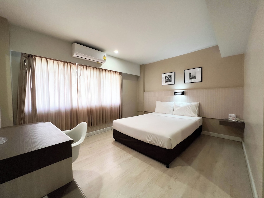 Srivichai Hotel 17/50