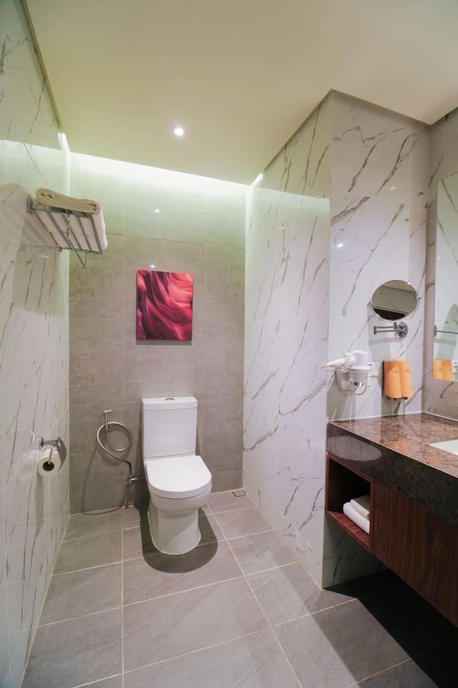 Grand Summit Hotel General Santos 49/50