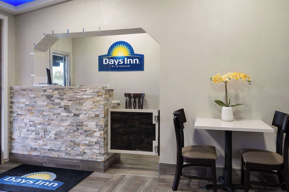 Days Inn by Wyndham Salisbury NC 2/21