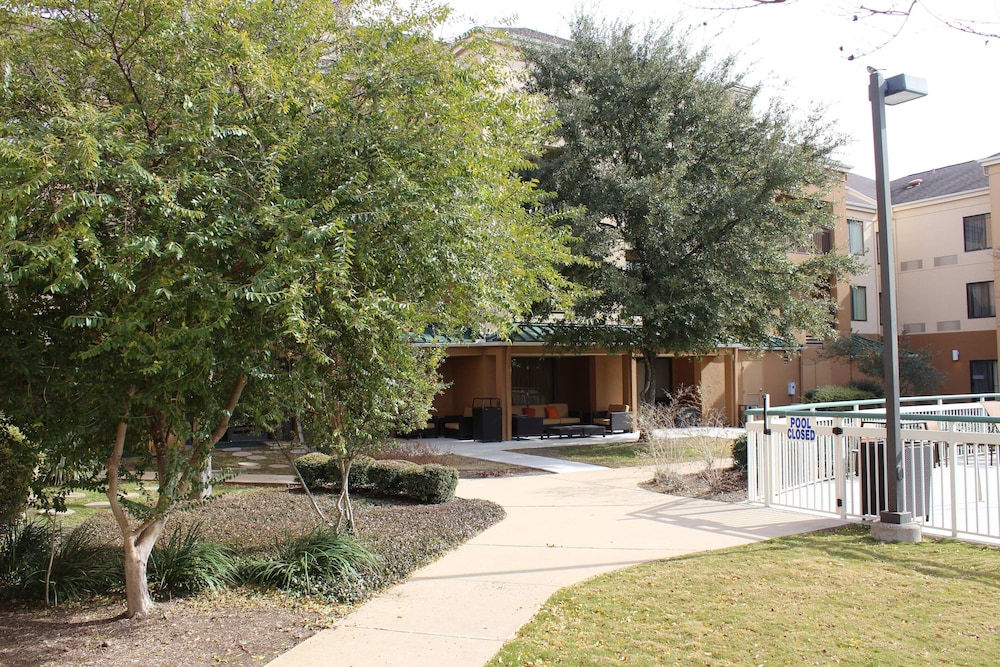 Courtyard By Marriott Austin Round Rock 6/54