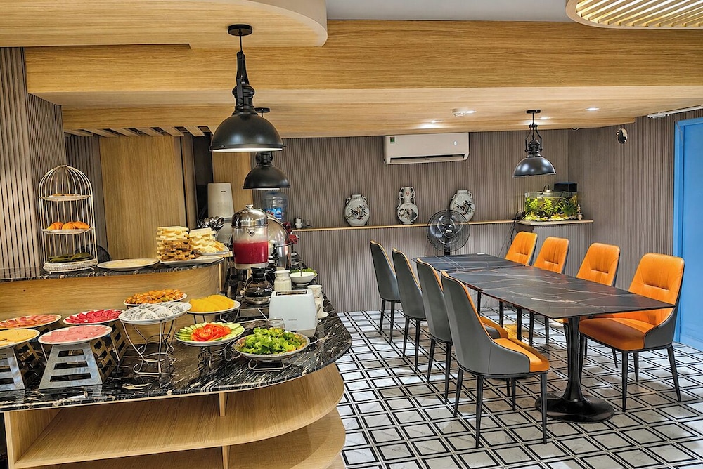 A25 Hotel 277 Le Thanh Ton 43/50