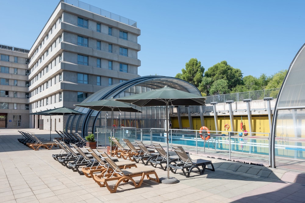 Madrid Airport Suites Affiliated By Melia 5/67