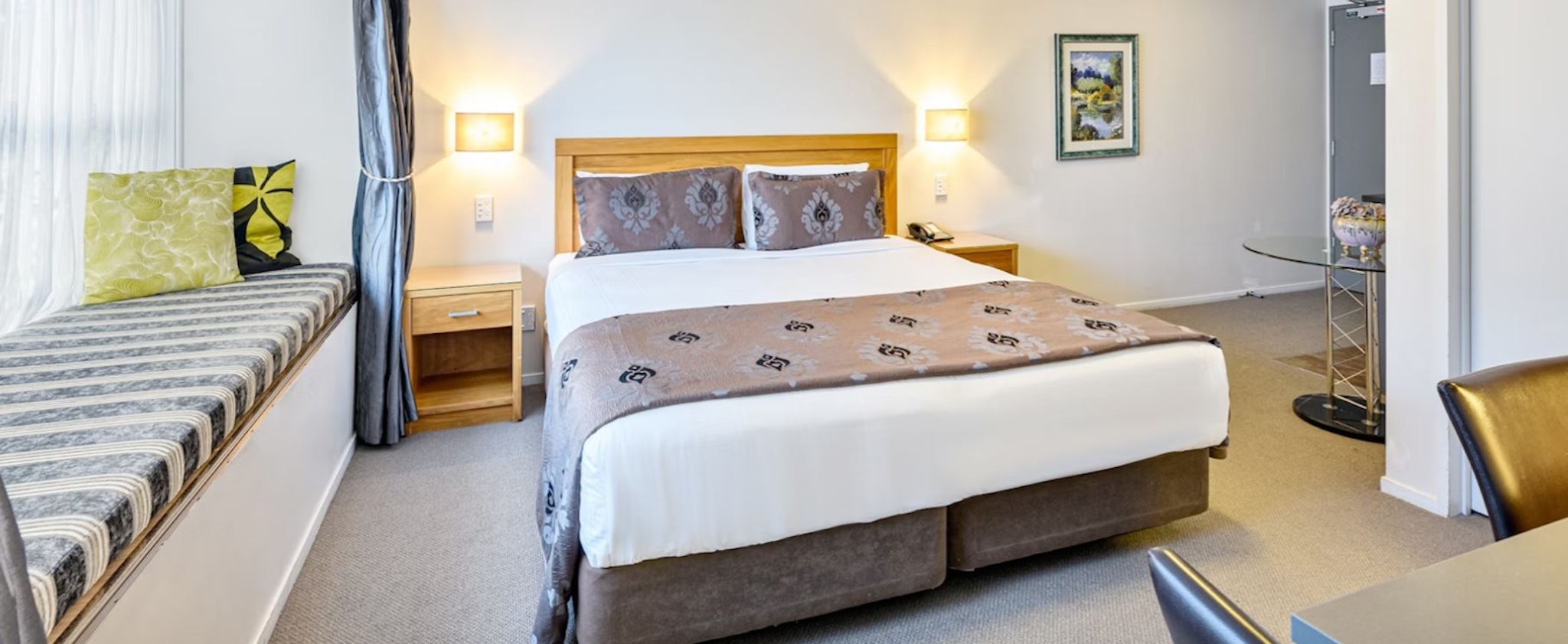 Quality Suites Alexander Inn 21/54