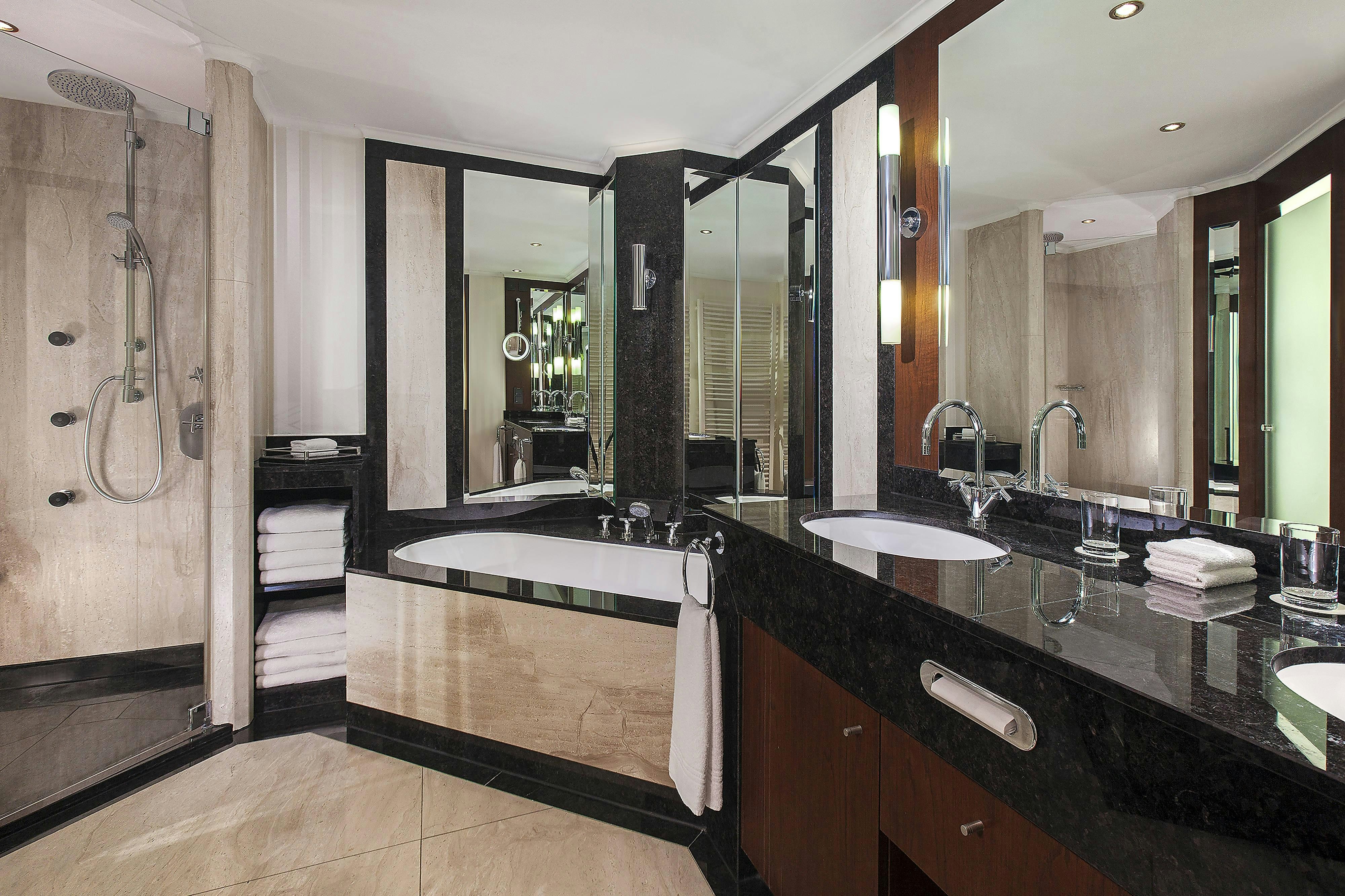 غرفة فاخرة، The Westin Grand Munich 2/2