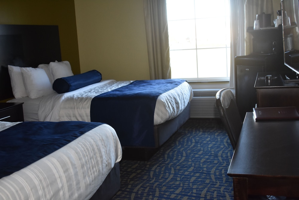 Best Western Plus Brunswick Inn & Suites 13/45