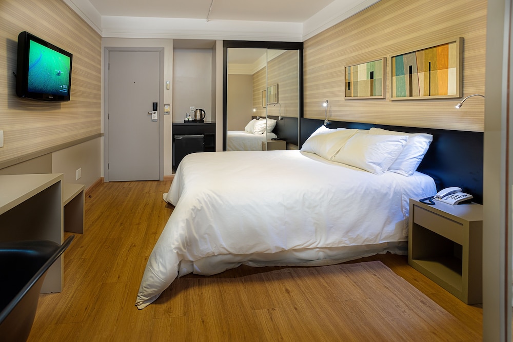Max Plaza Hotel 11/51