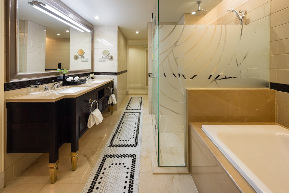 Paramount Gallery Hotel Shanghai 50/50