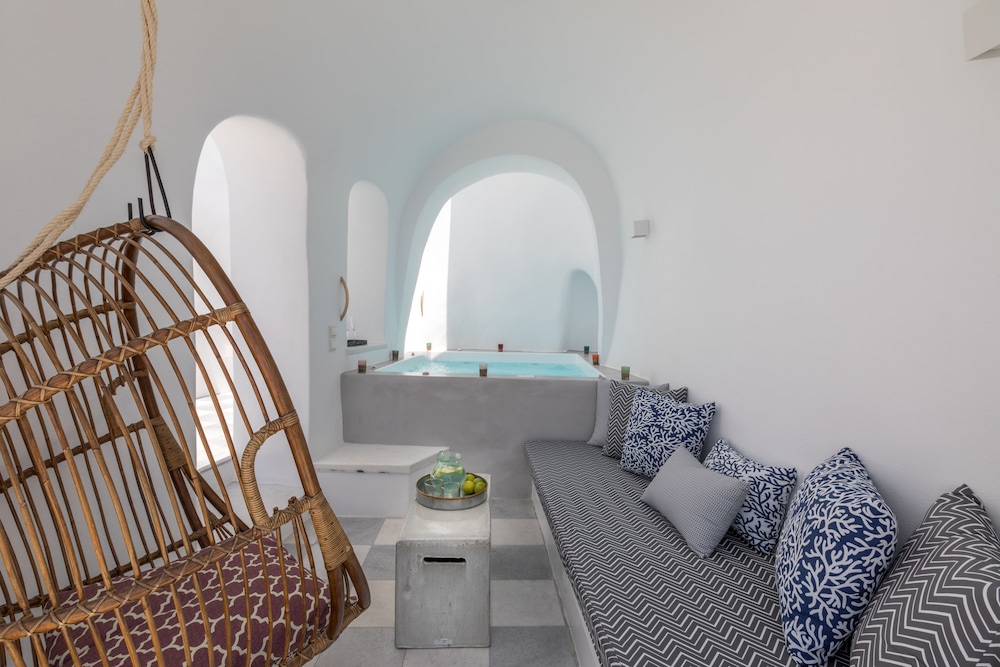 Namaste Suites By Caldera Houses 32/50