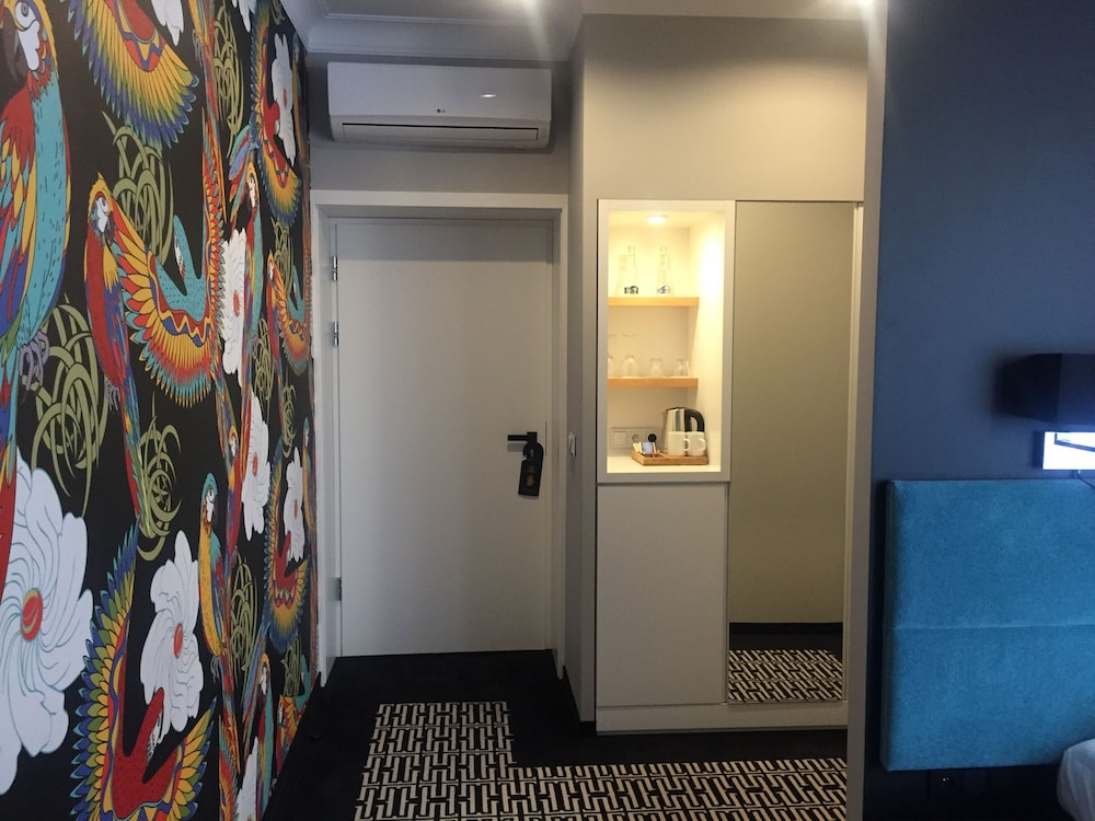 Liv Inn Aparthotel 57/66