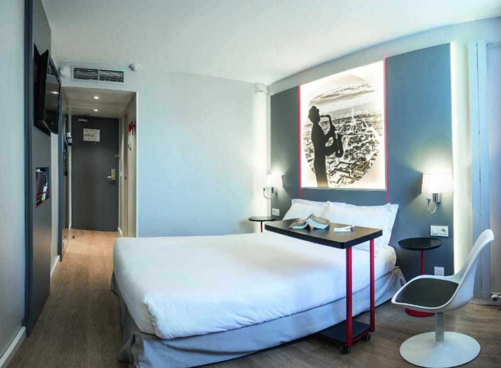 Kyriad Paris Nord Porte de Saint Ouen Formely Alliance Hotel Paris Porte de Saint Ouen 22/50