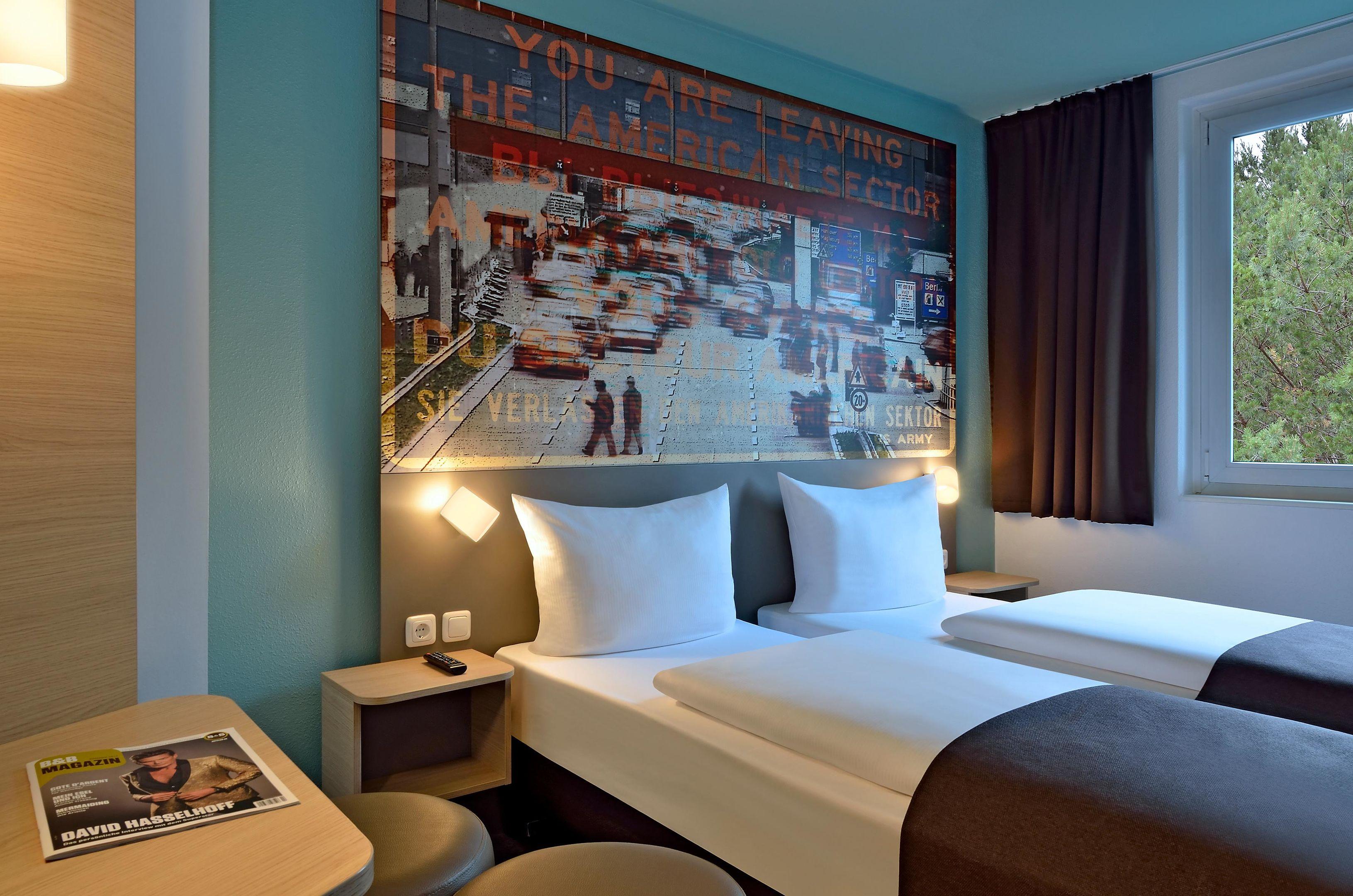 Standard, Twin Beds