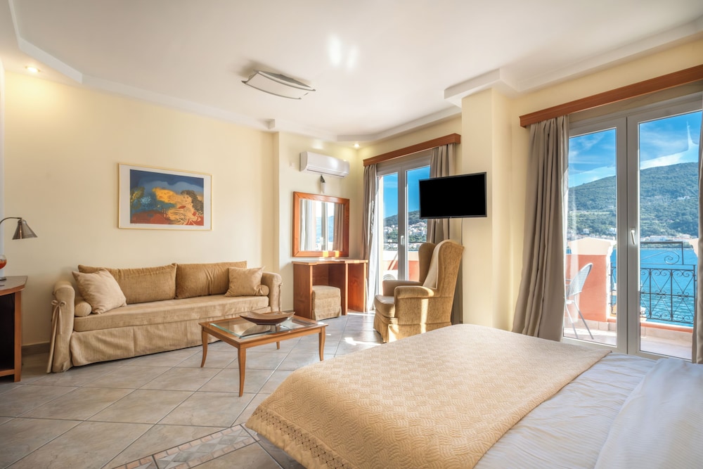 Samos City Hotel 19/69
