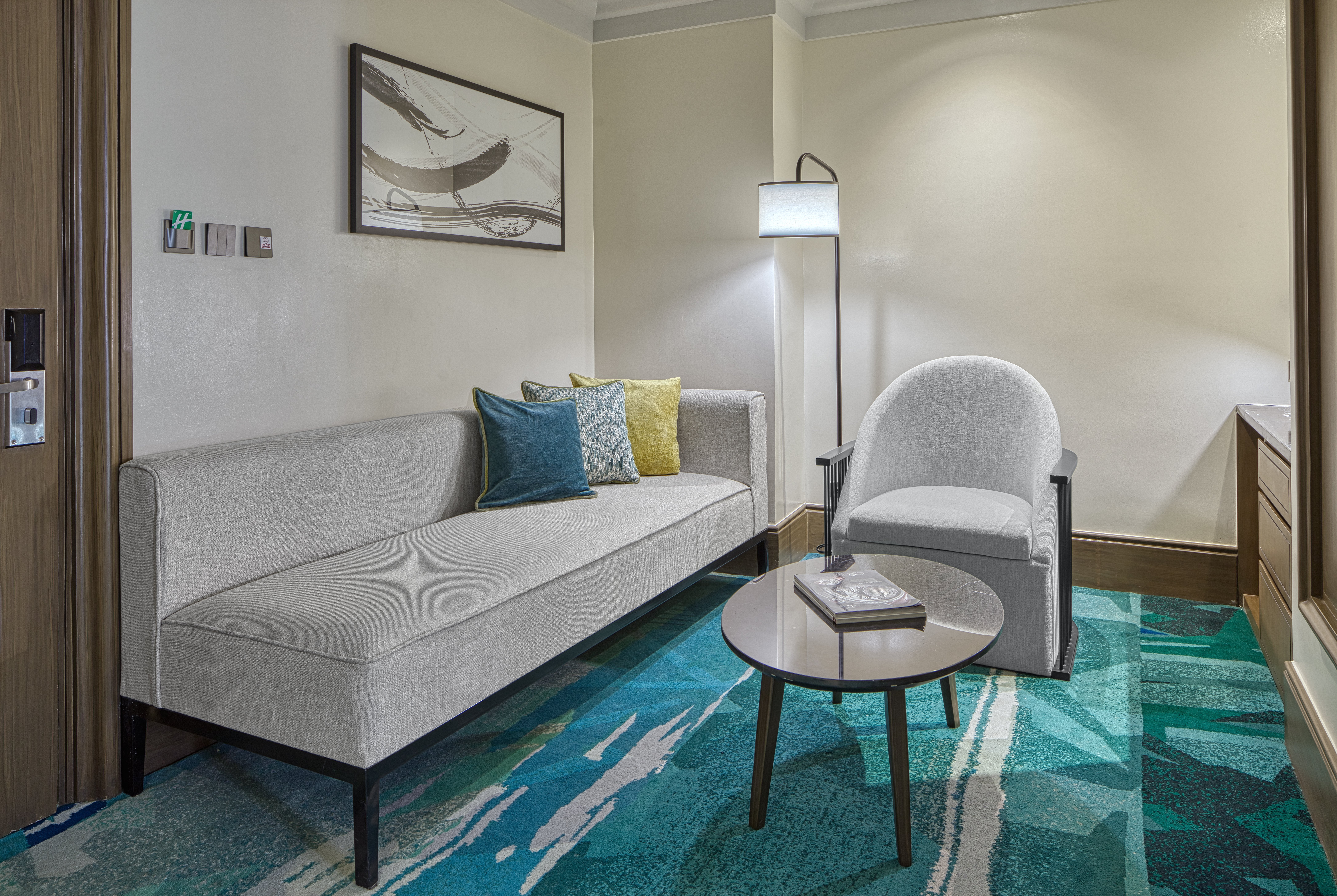 Holiday Inn Galleria Manila 45/74