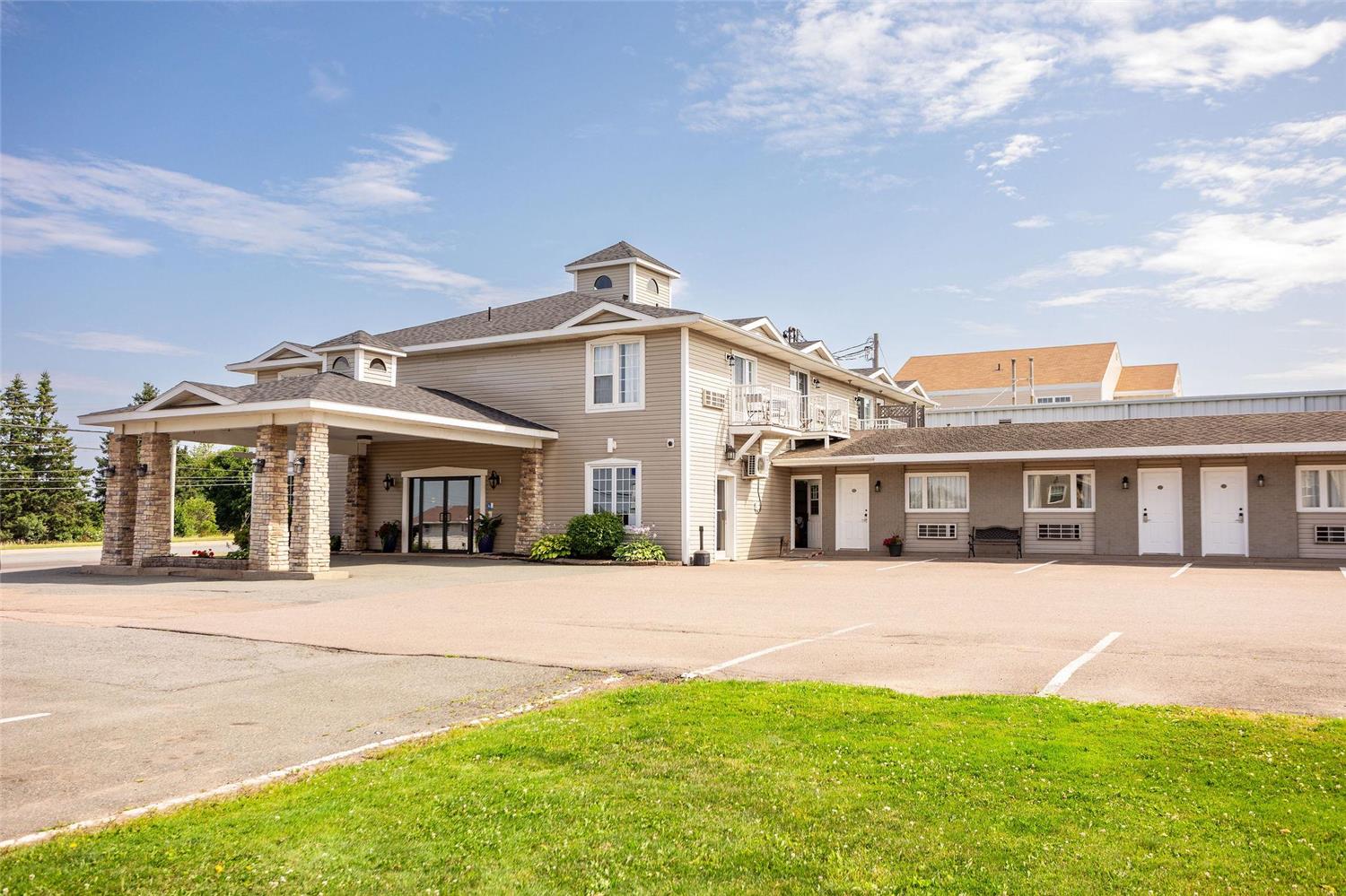 Canadas Best Value Inn & Suites Charlottetown 3/11