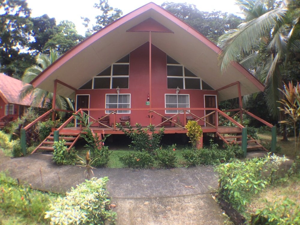 Caribbean Paradise Eco-Lodge 1/50