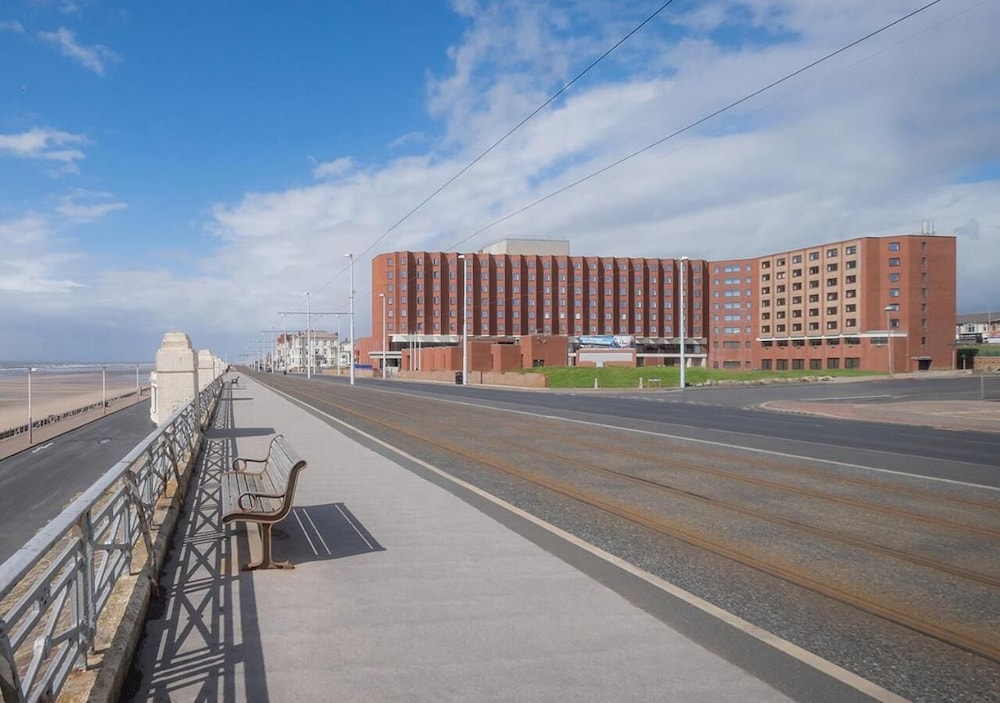 Grand Hotel Blackpool 45/50