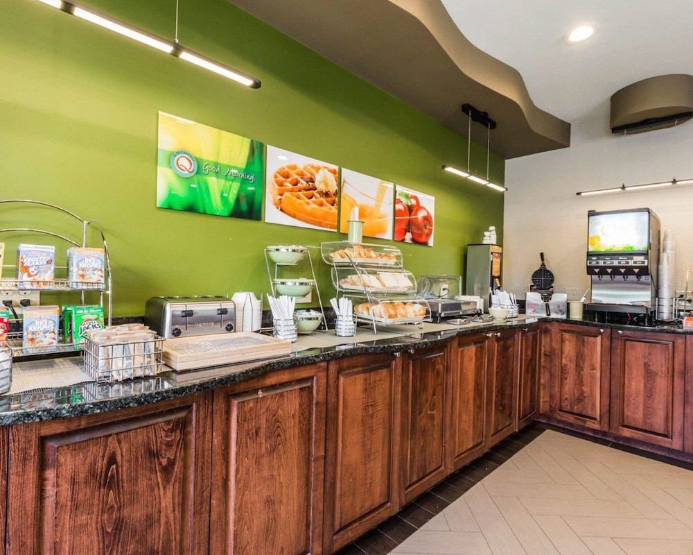 Quality Inn and Suites Birmingham Highway 280 37/46