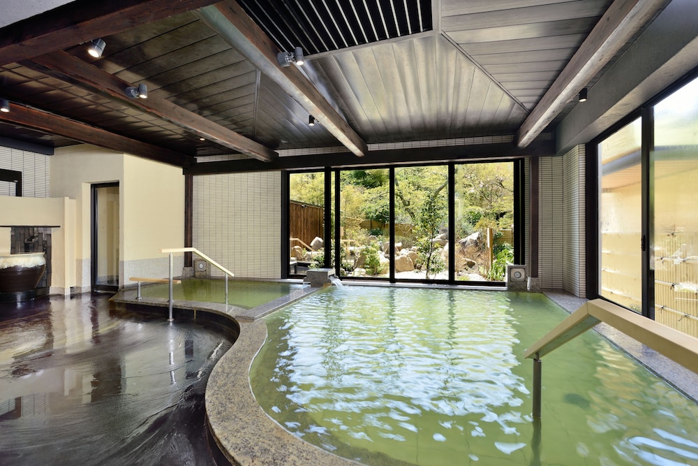 Hakone Kogen Hotel 6/26