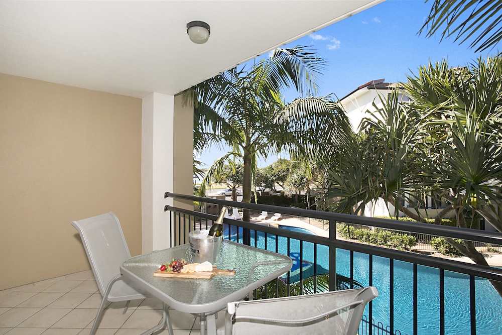 Sandcastles On the Broadwater 36/50