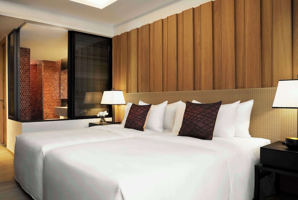 Anantara Chiang Mai Serviced Suites 18/75