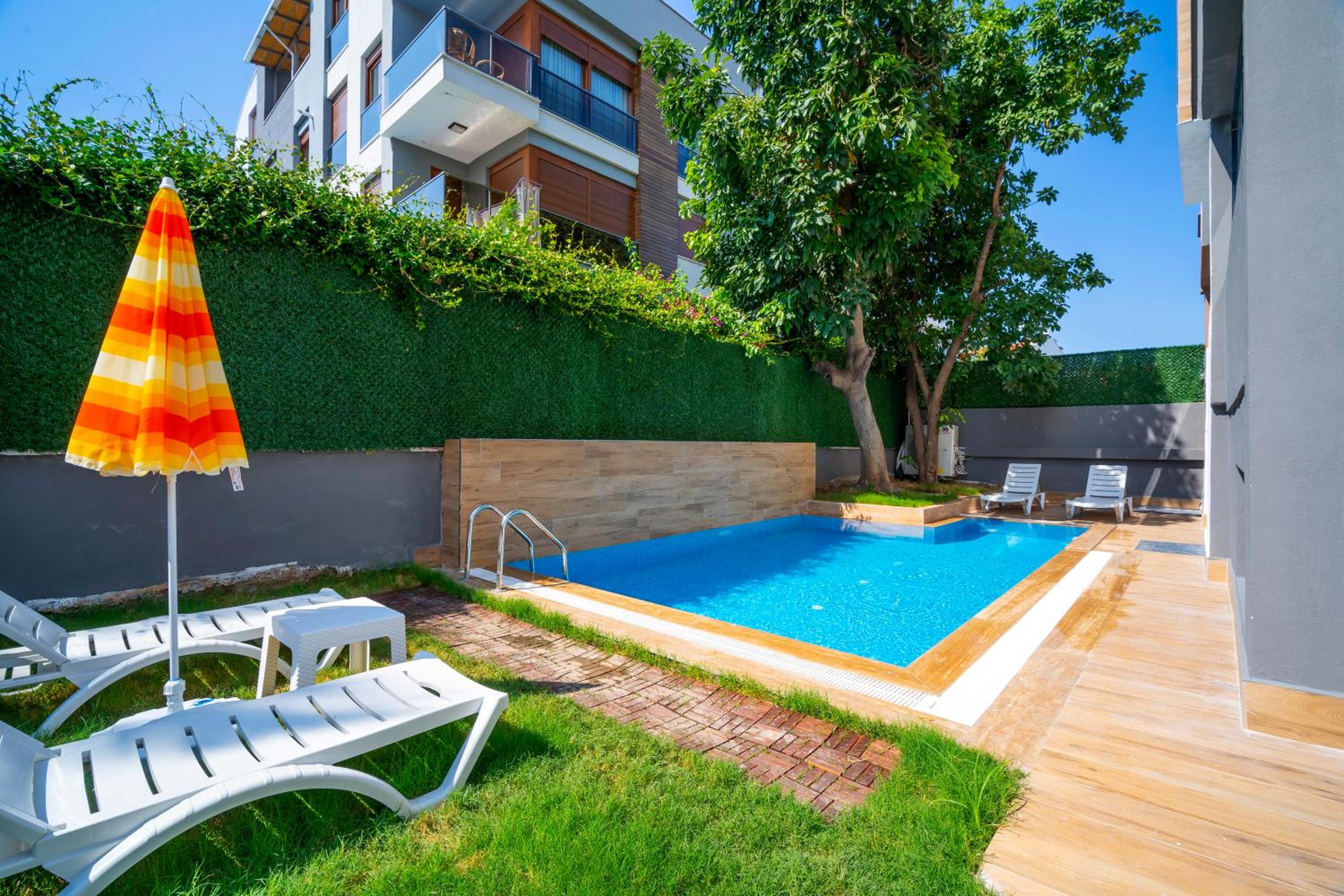 Meyde Boutique & Suites 45/50