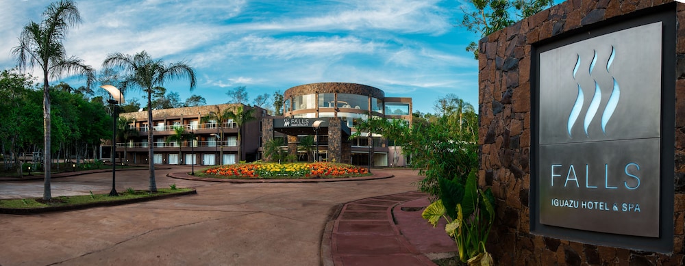 Falls Iguazu Hotel & Spa 57/67