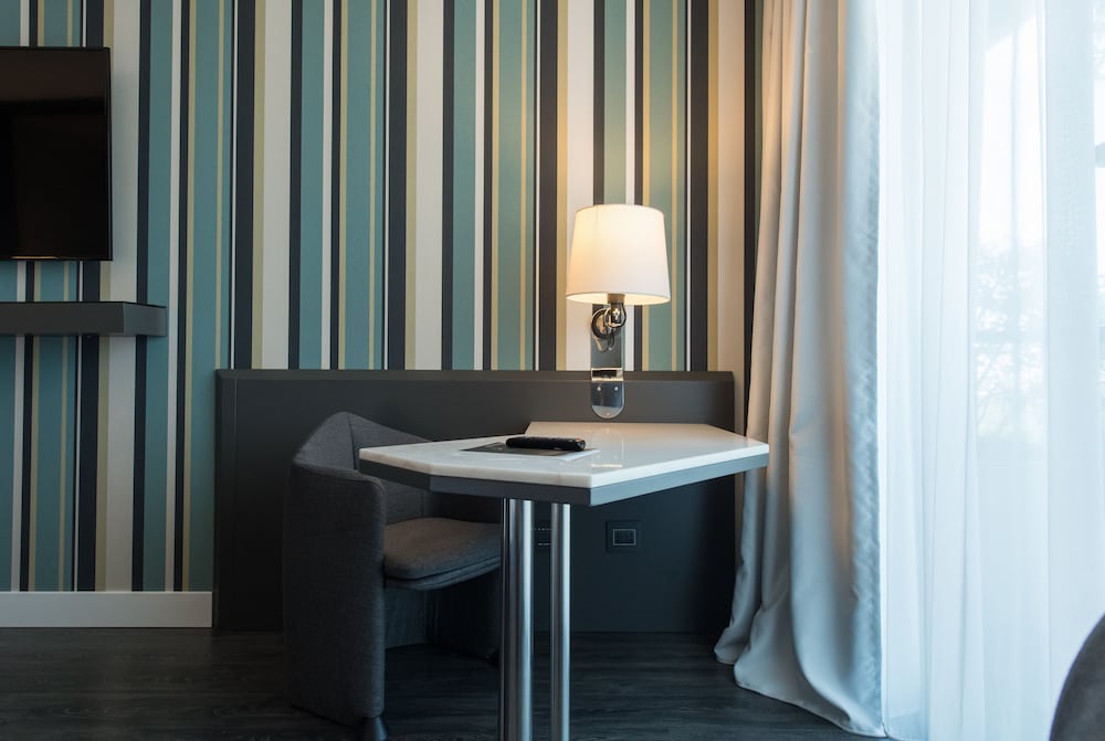 The Nicolaus Hotel Bari 60/67