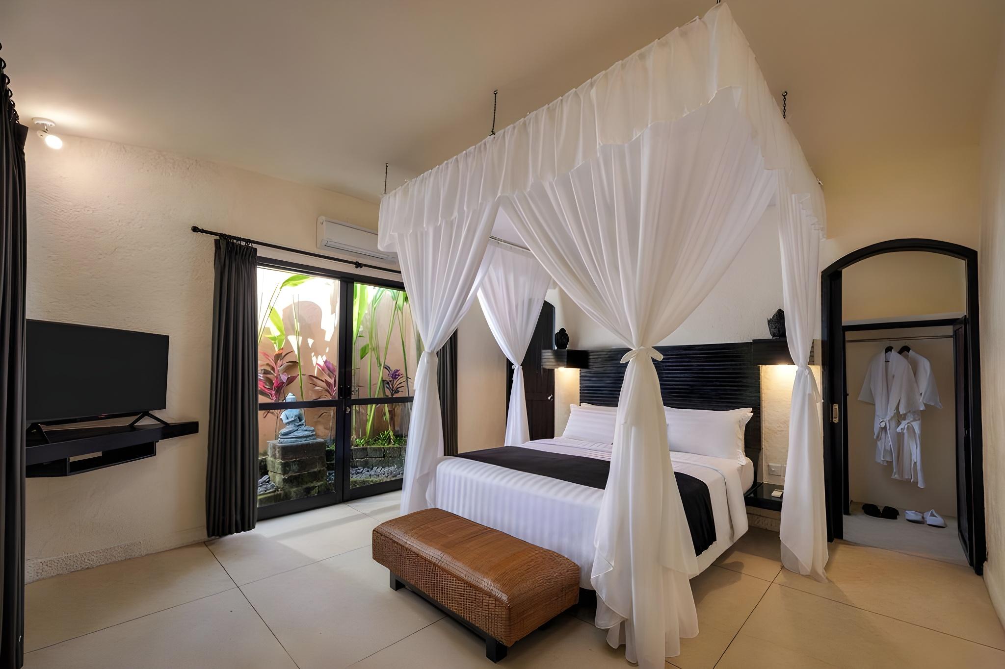3 Bedrooms, Connecting, Pool, 6 Bedrooms, Villa