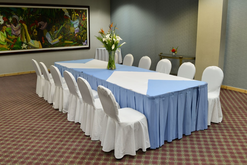 Hotel Plaza Del General 7/37