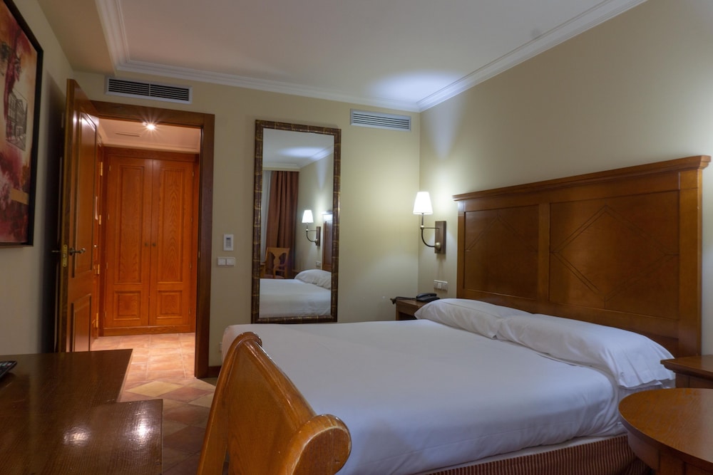 Hotel Pamplona Villava 5/20