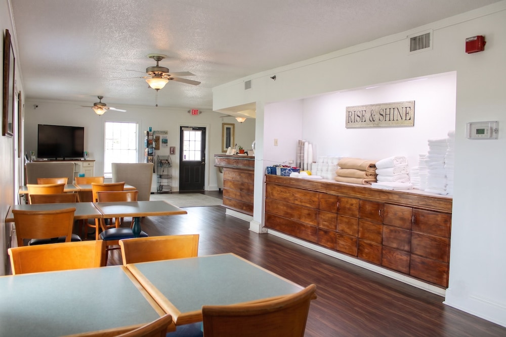 Hatteras Island Inn 46/60