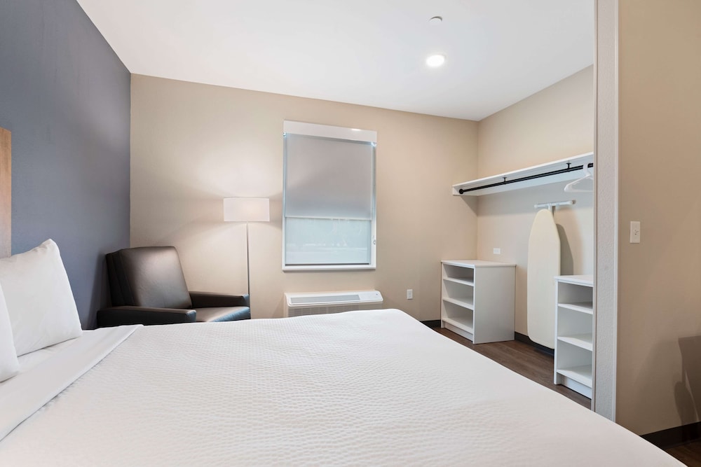 Extended Stay America Premier Suites Orlando Sanford 20/57