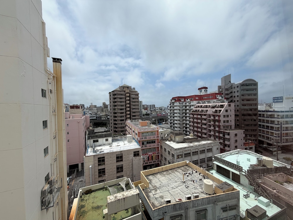 Orion Hotel Naha 46/49