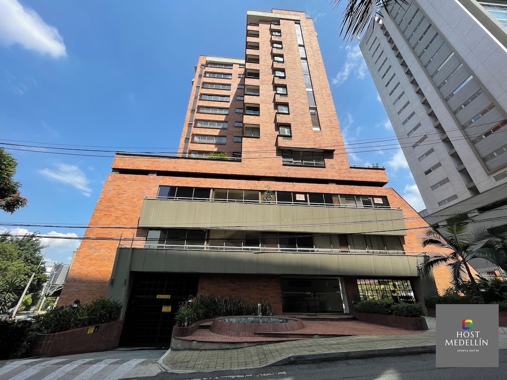 Alcazar de Oviedo in MEDELLIN