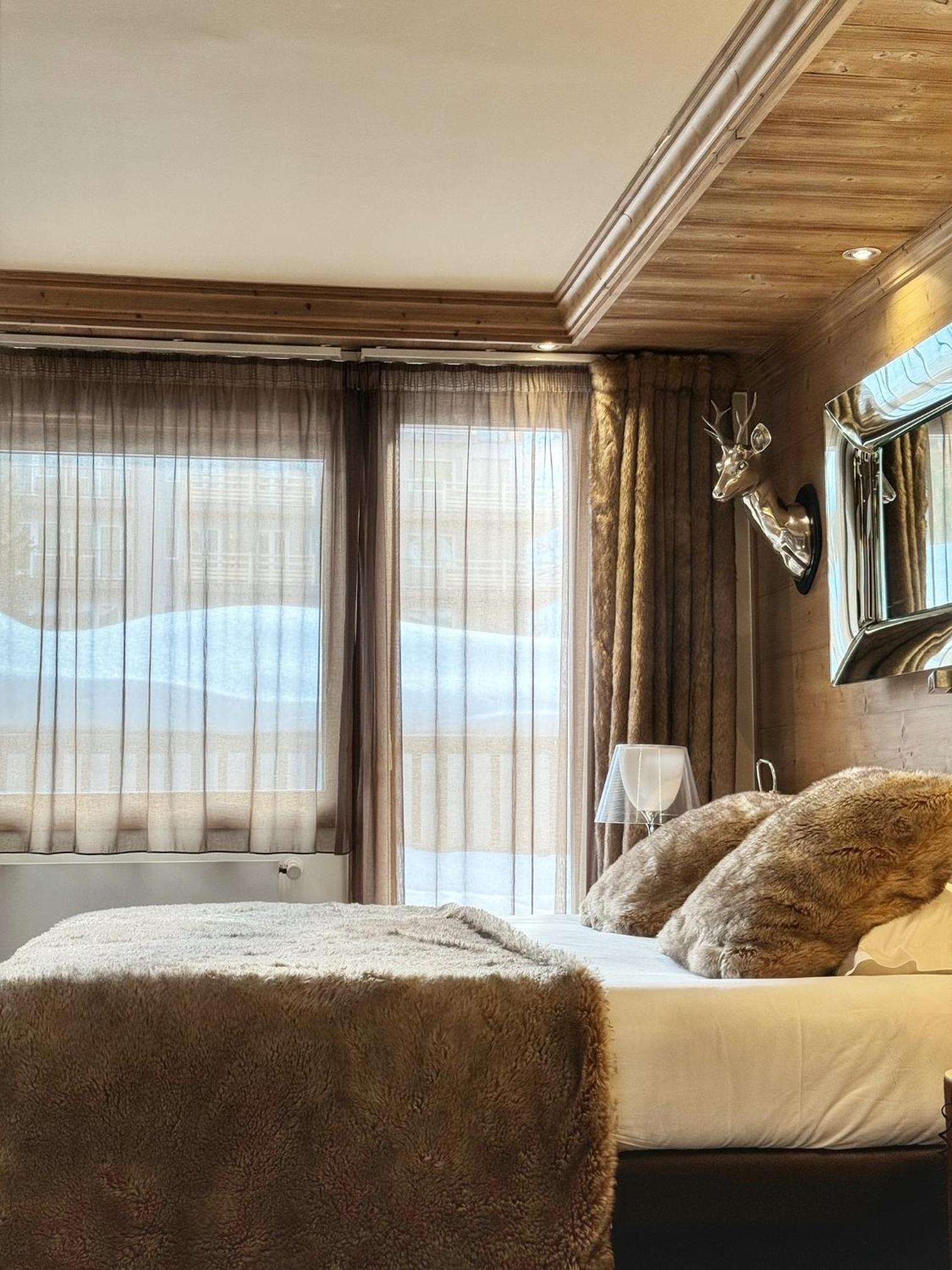 غرفة كلاسيكية بسرير مزدوج بإطلالة على الجبل، Hôtel Tsanteleina 2/10
