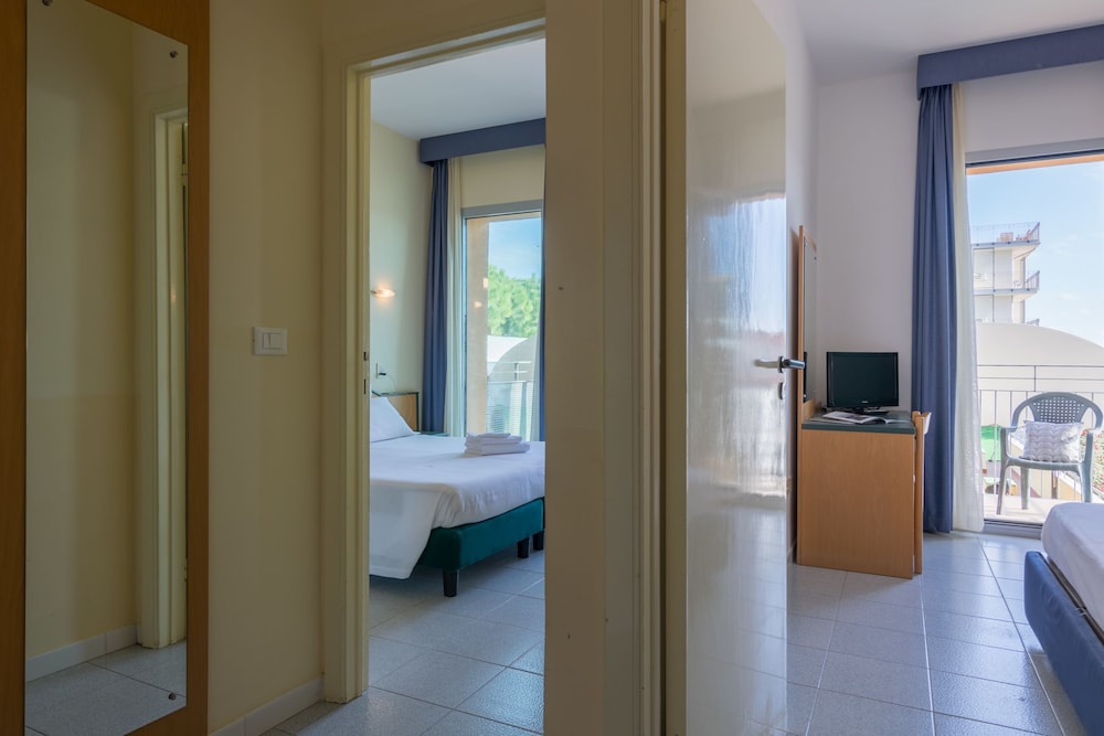 HOTEL SOLE 52/52