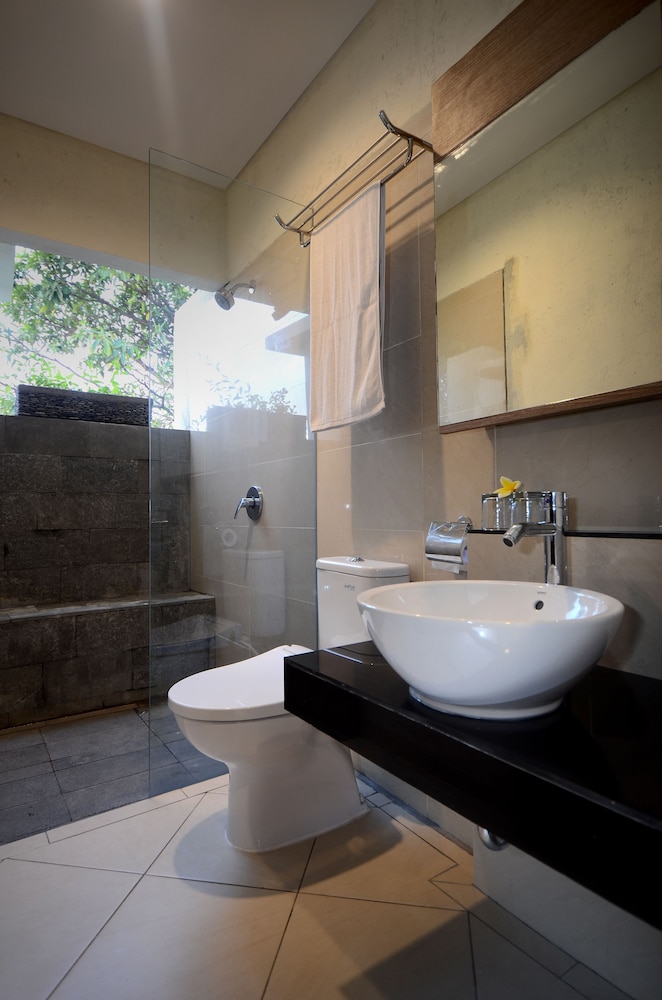 Bali Breezz Hotel 44/50