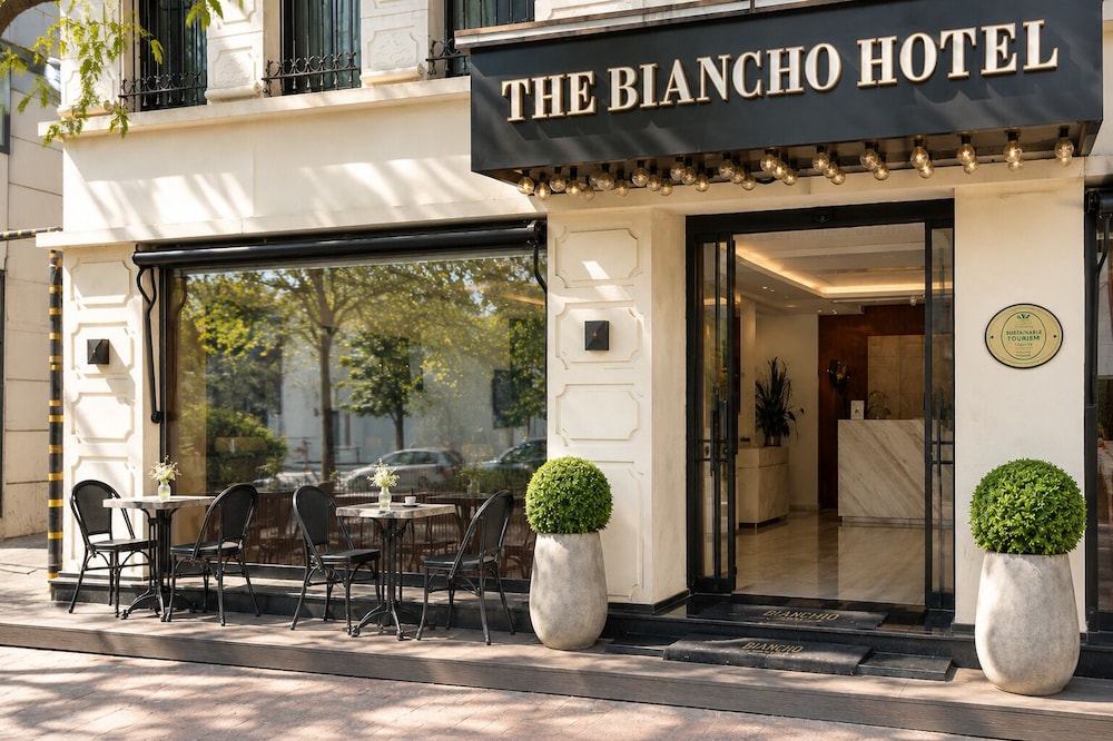 The Biancho Hotel Pera 6/73